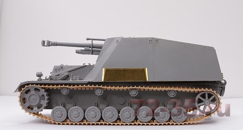 САУ Sd.Kfz.165 Hummel-Wespe B_DRA6535_04_enl.jpg